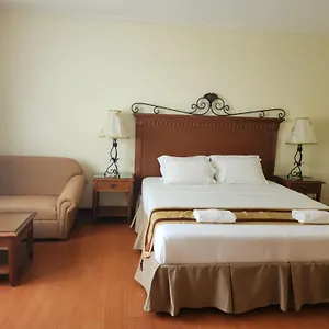 Hotel Tomasa Alona Kew White