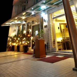 Townhouse Oak Avitel Near Osmena Highway, Pnr Pasay Station, Metro Manila Makati City